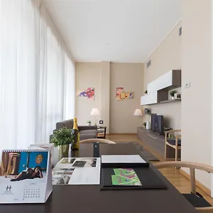 Hemeras Boutique Homes - Design Near Duomo Cathedral Lejlighed